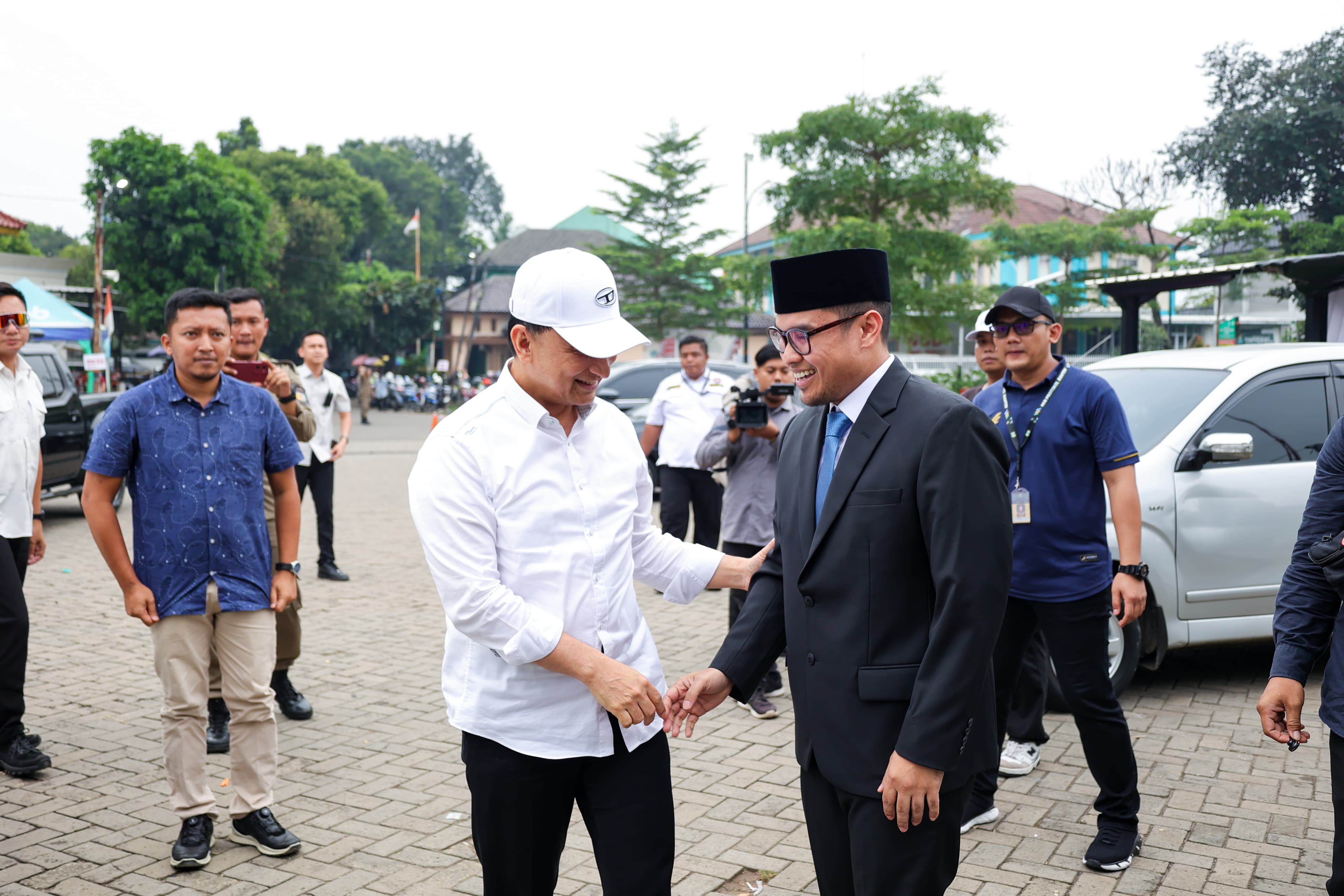 Gambar 2
