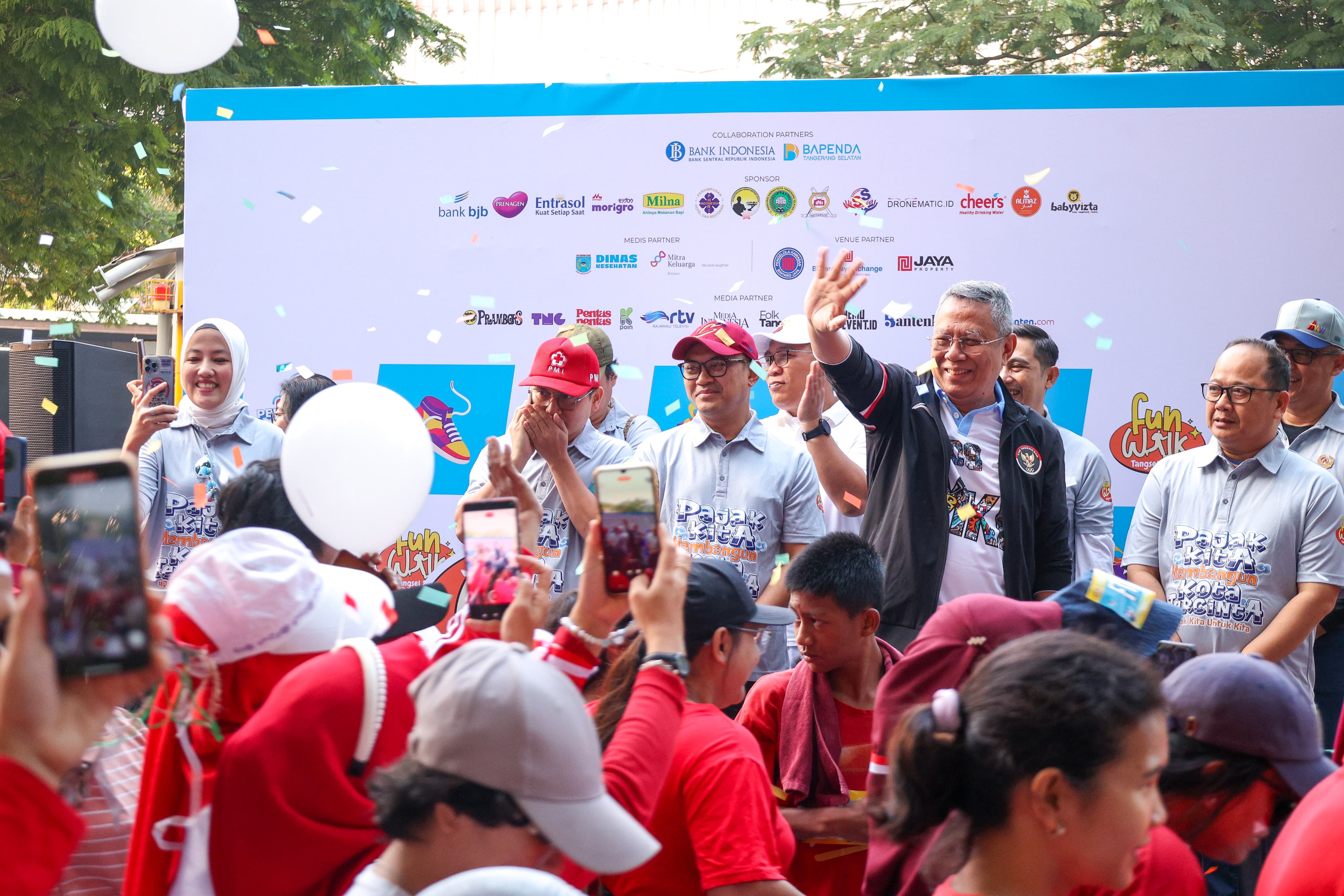 Gambar 2