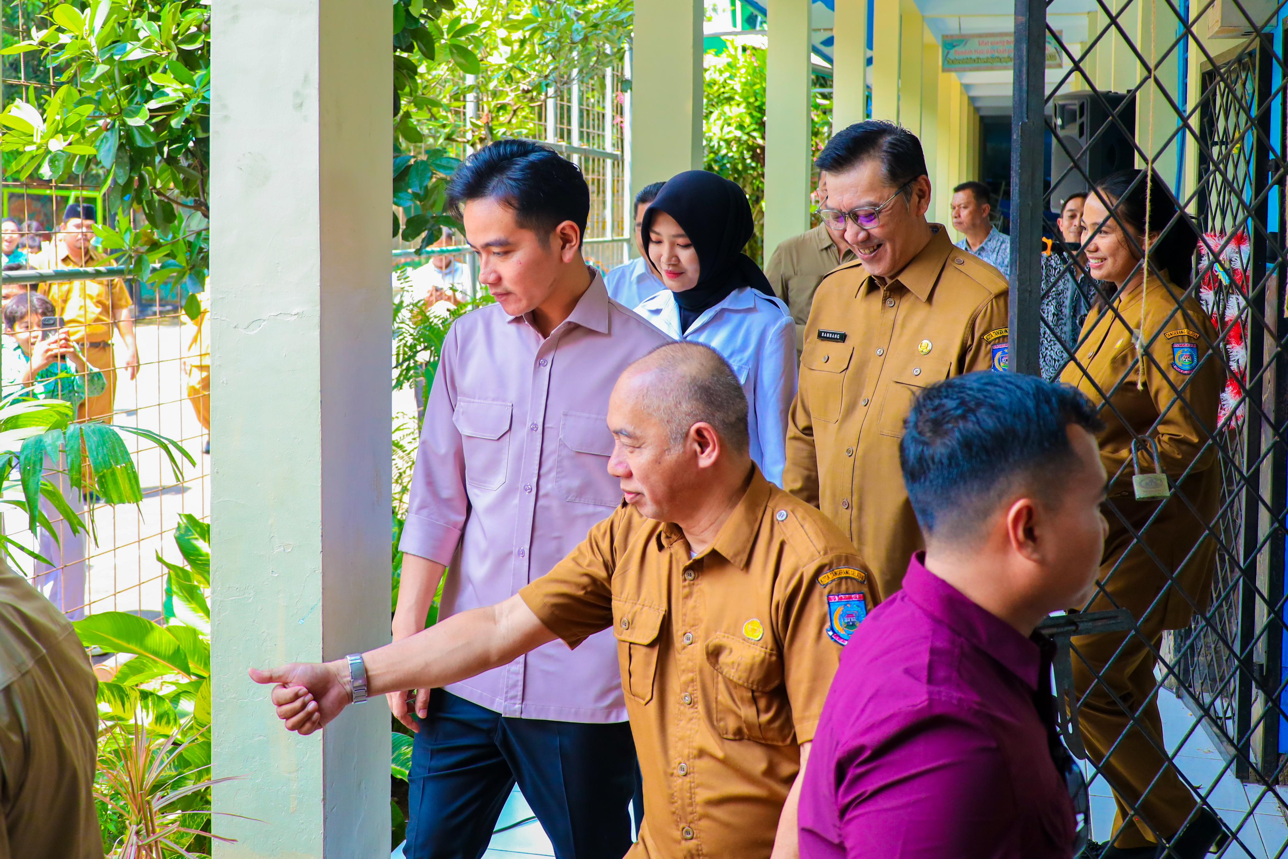 Gambar 2