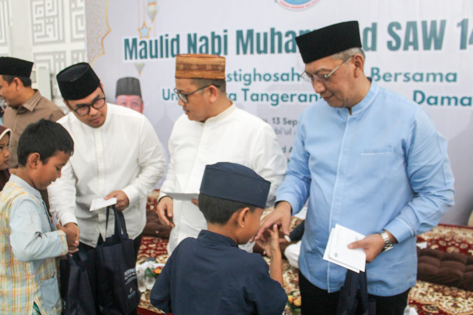 Gambar 2
