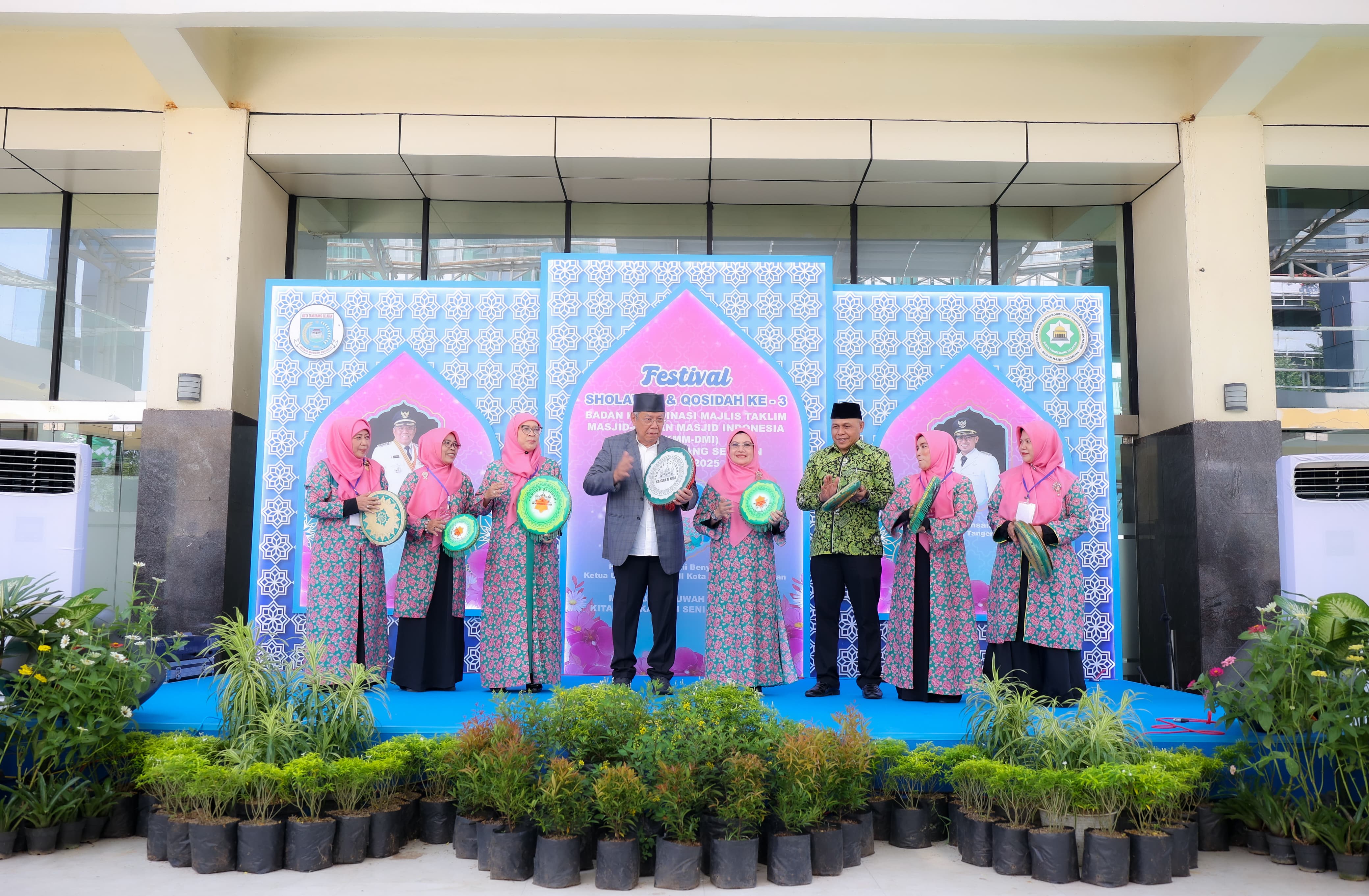 Gambar 2