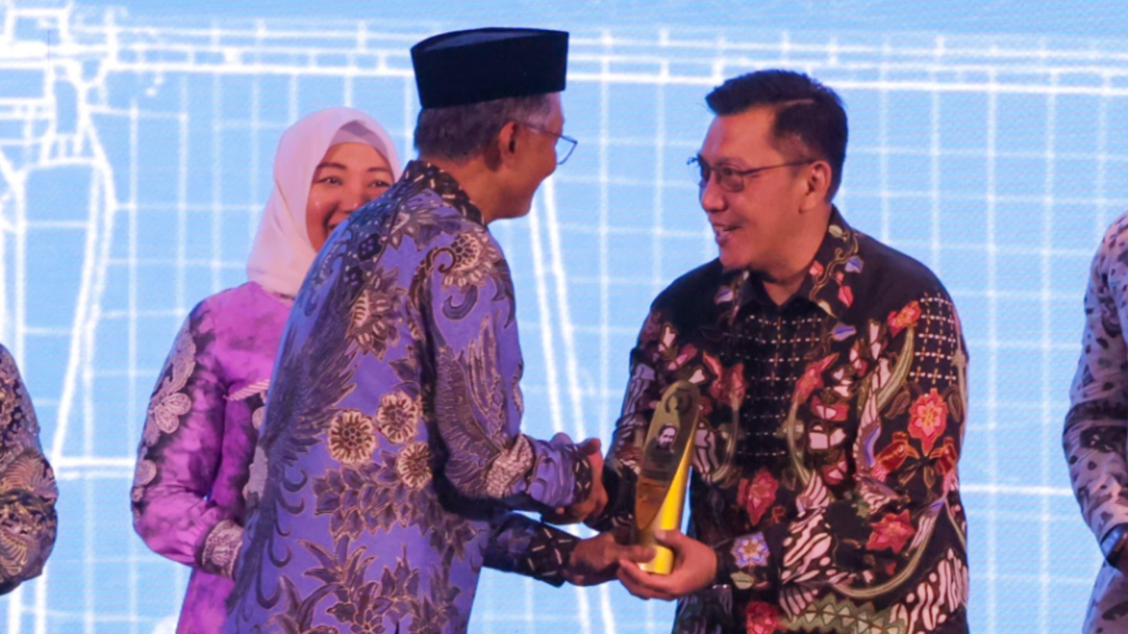 Gambar 2