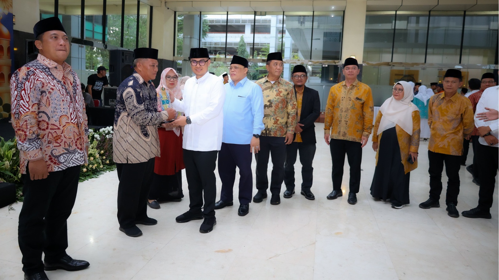 Gambar 2