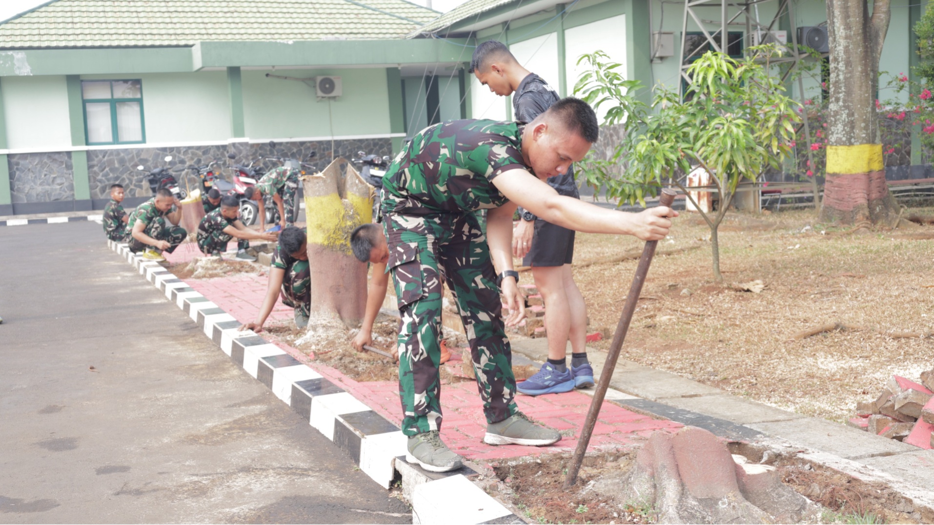 Gambar 4