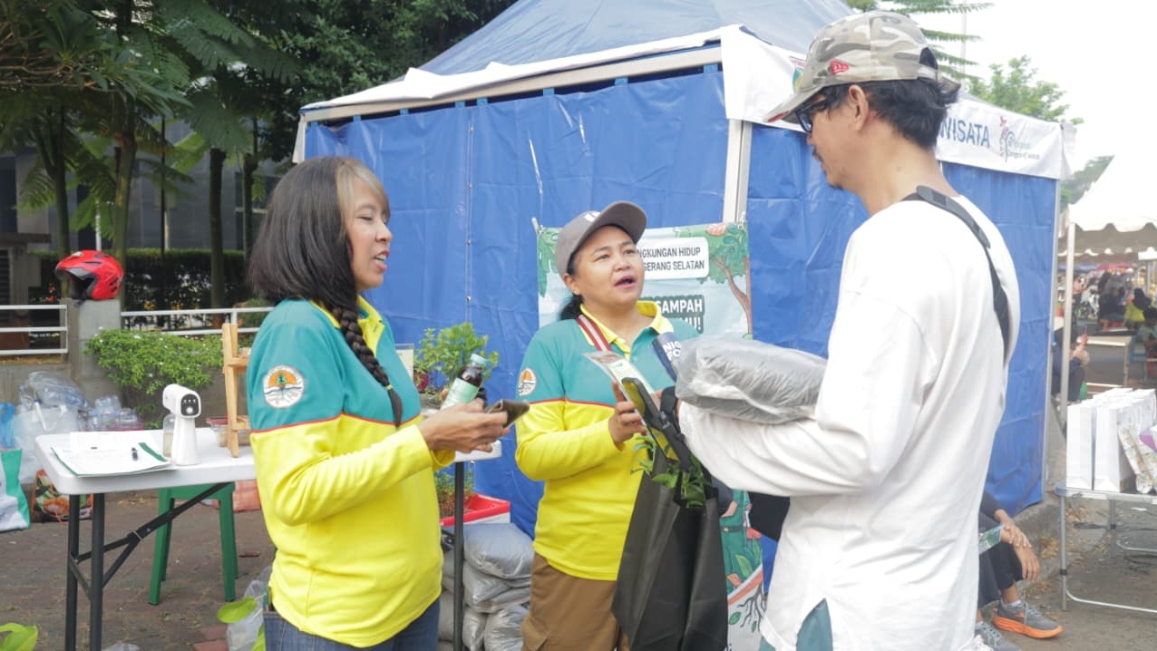 Sampah Plastik Ditukar Bibit Tanaman, DLH Tangsel Dorong Kebiasaan Pilah Sampah