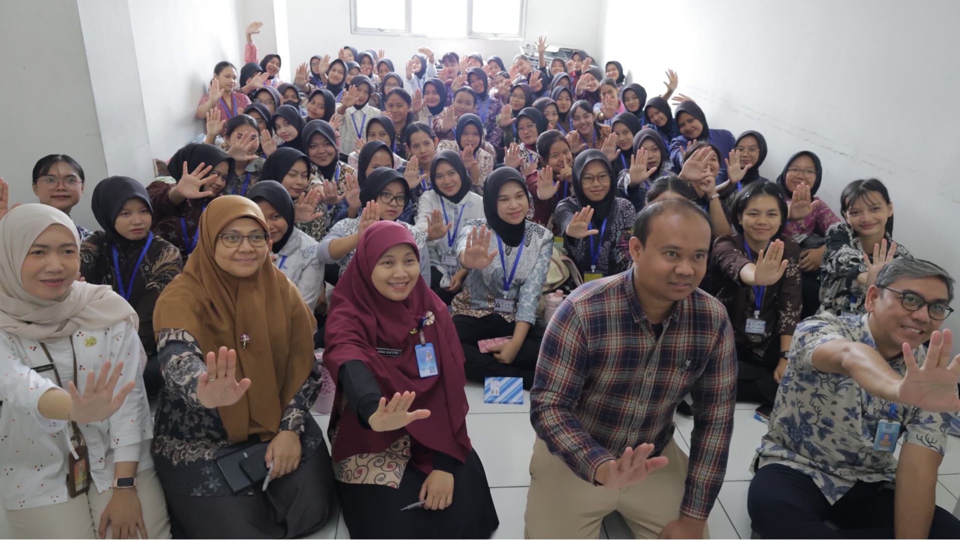 Gambar 2