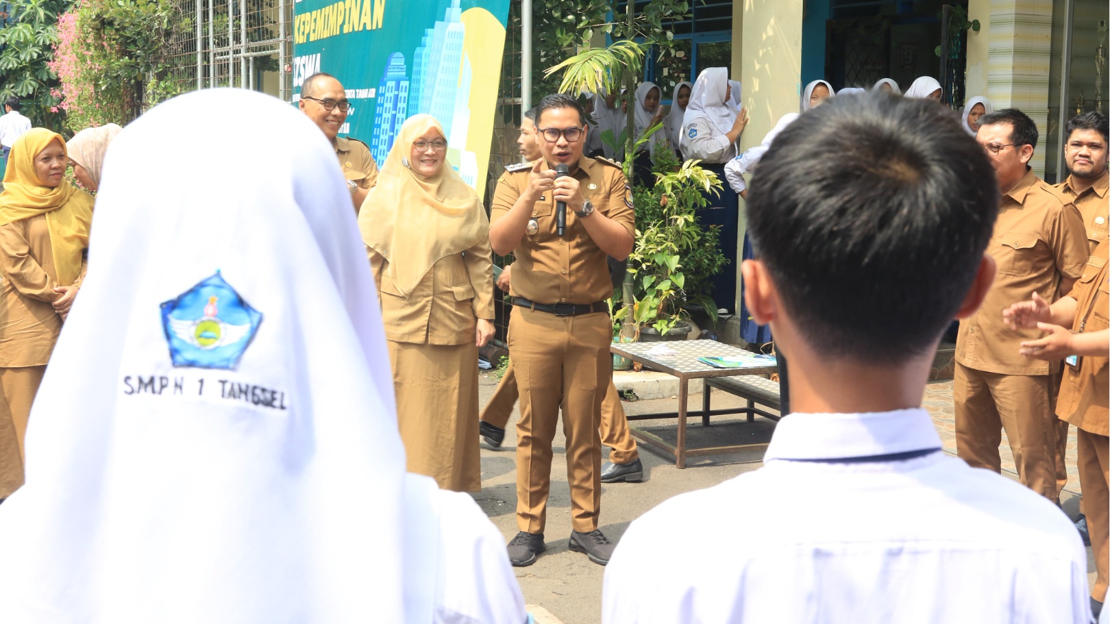 Gambar 4
